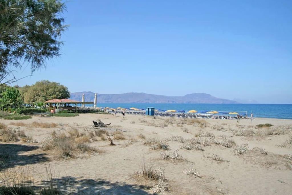 Olive Tree Farm 200M From The Beach Episkopi  Exterior photo