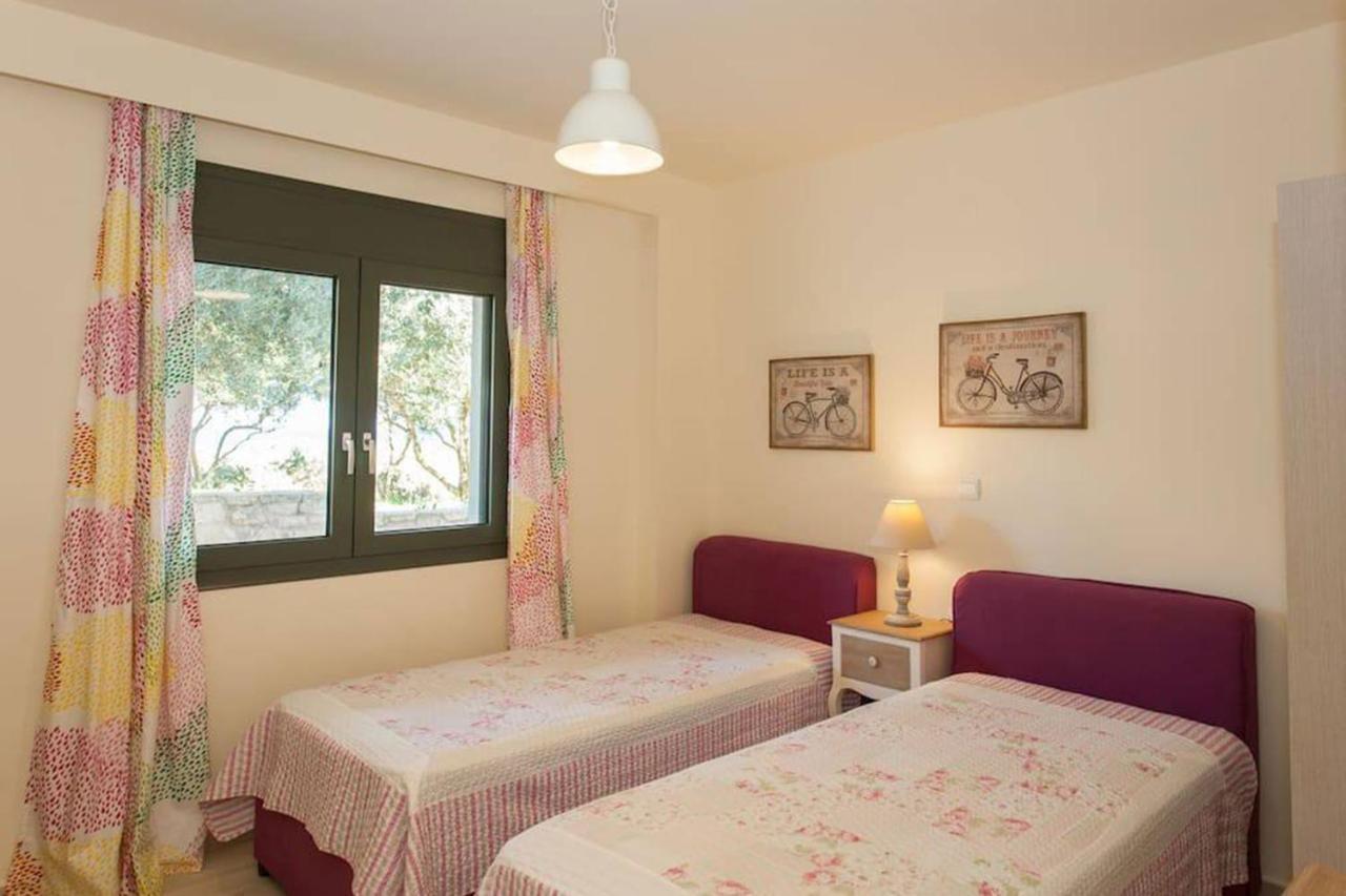Olive Tree Farm 200M From The Beach Episkopi  Exterior photo